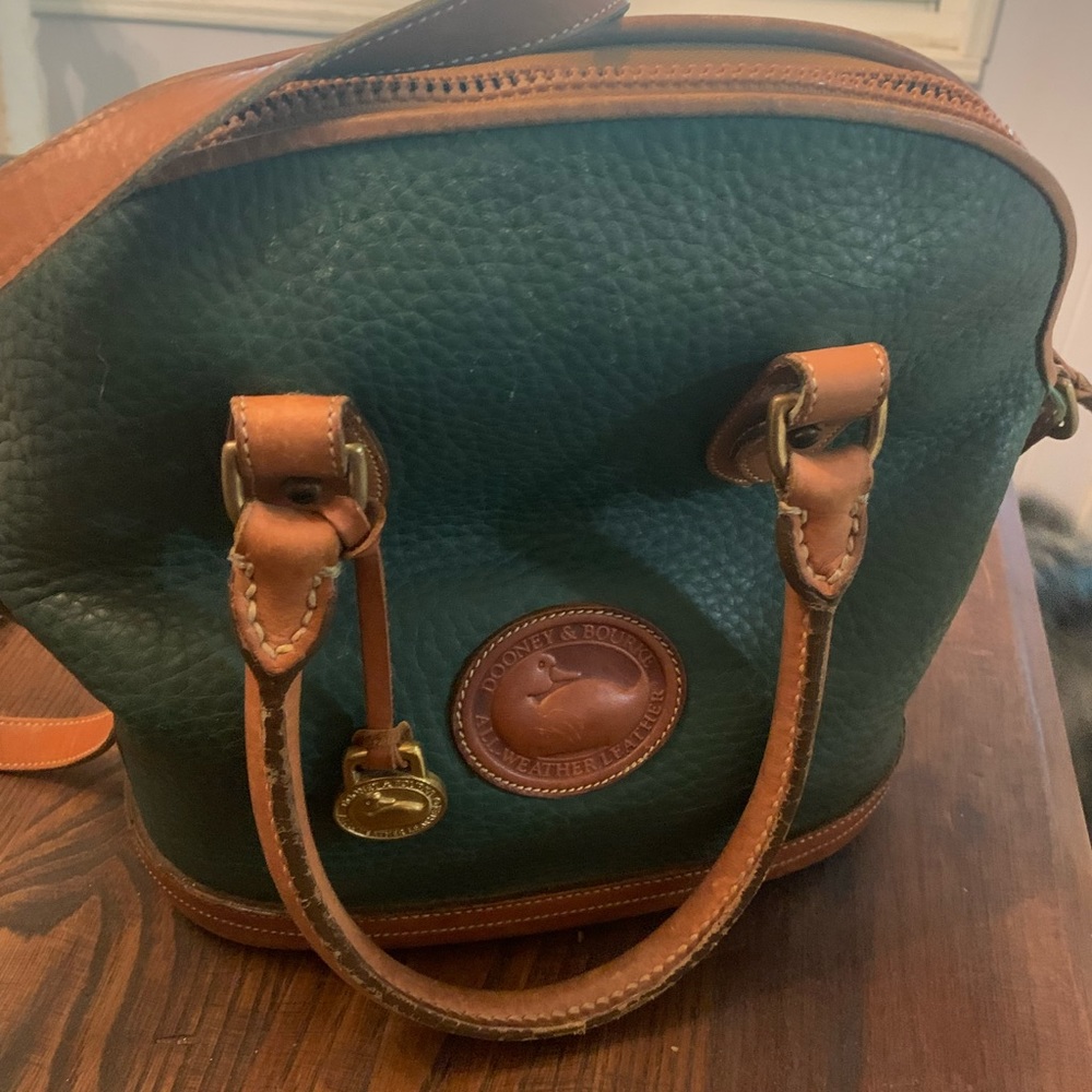 Dooney and bourke purse